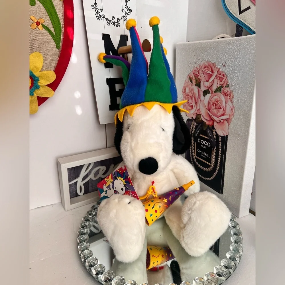 SNOOPY 2000 Millennium Macy's Limited Edition